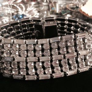 Glitzy HOBE Rhinestone Bracelet
